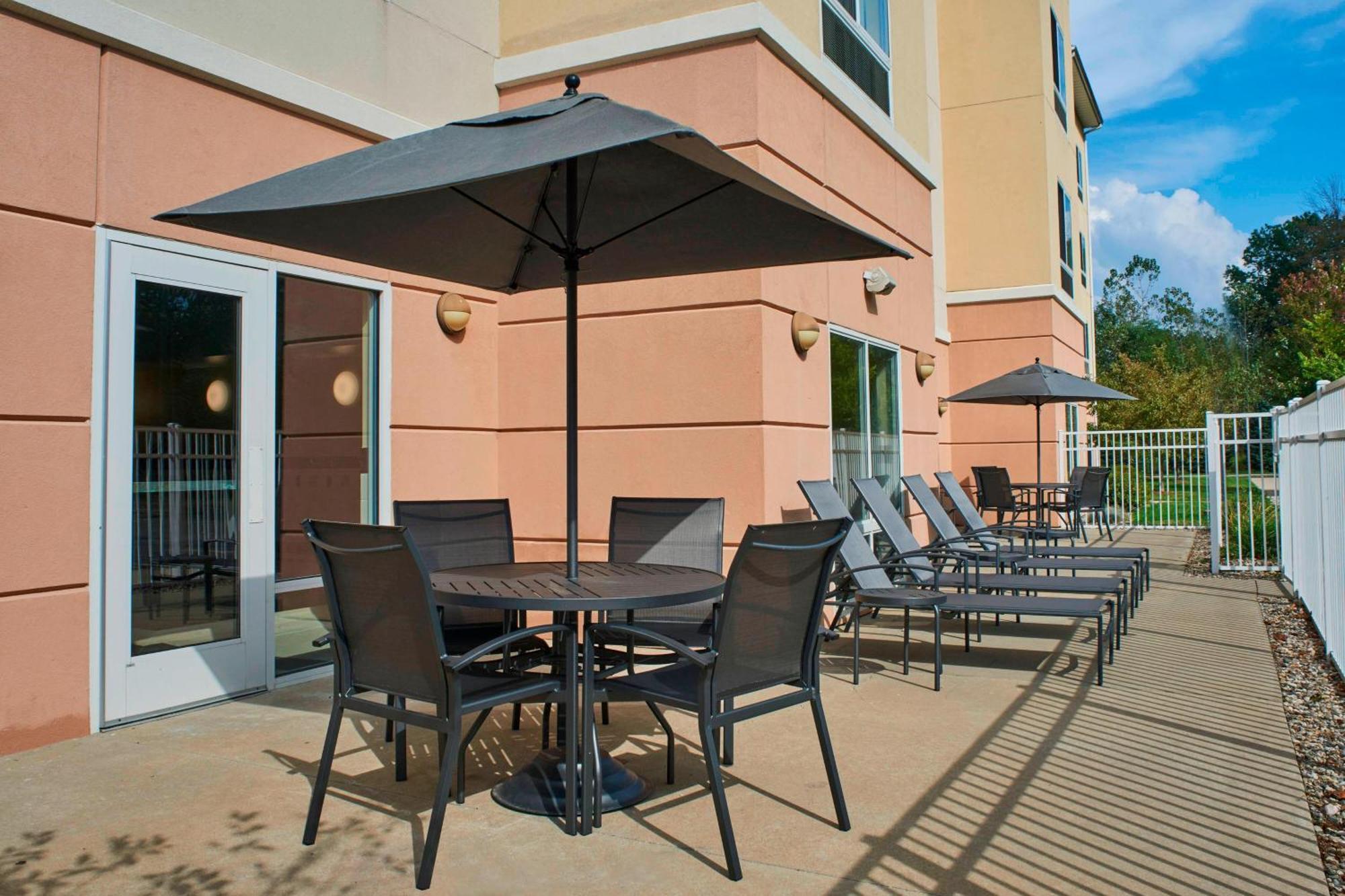 Fairfield Inn And Suites Нью-Буффало Экстерьер фото