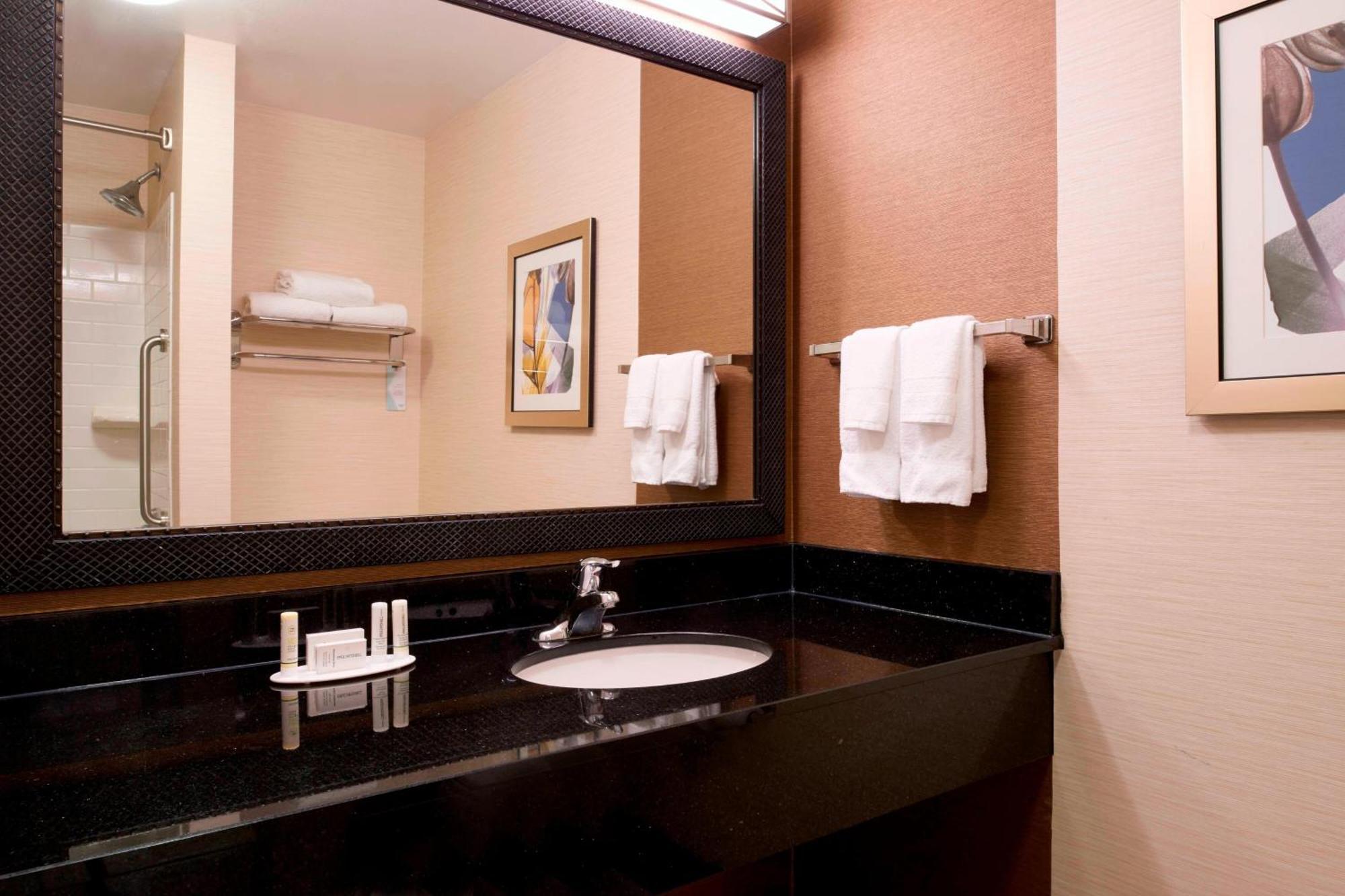 Fairfield Inn And Suites Нью-Буффало Экстерьер фото